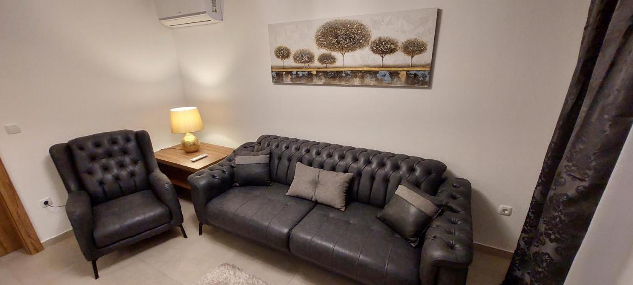 Holiday Apartments Cecilija 苏佩塔斯卡德拉加 外观 照片