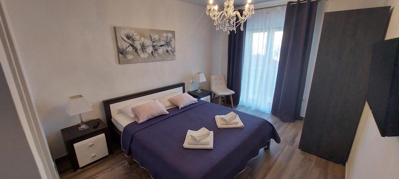 Holiday Apartments Cecilija 苏佩塔斯卡德拉加 外观 照片