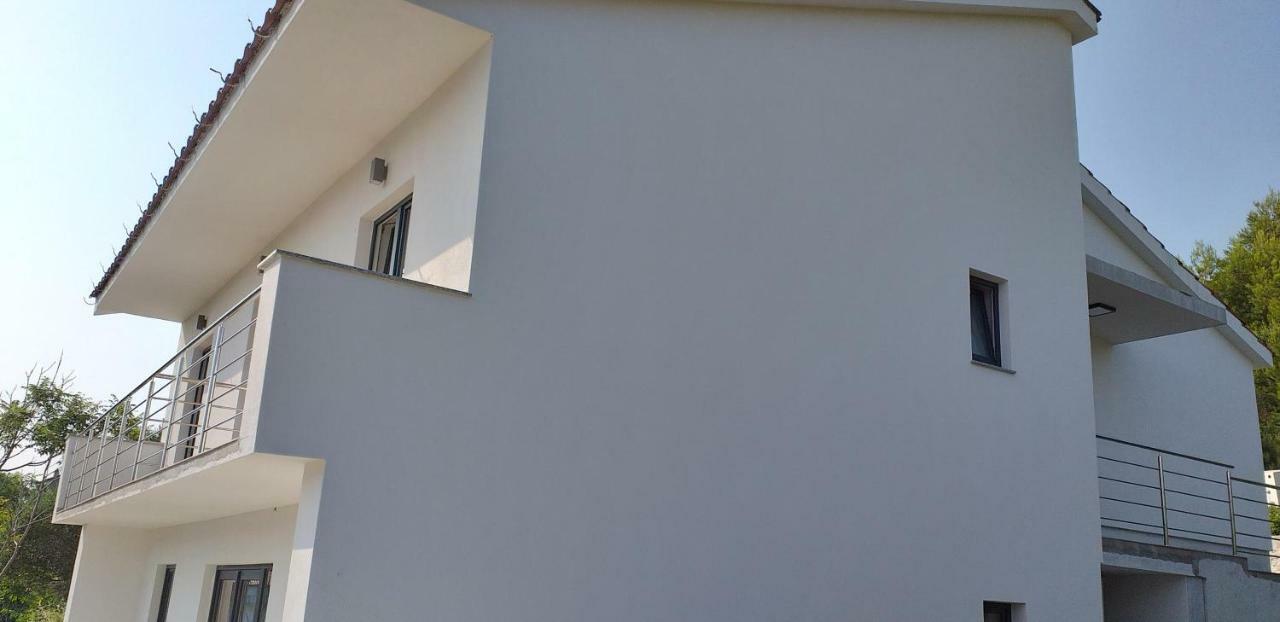 Holiday Apartments Cecilija 苏佩塔斯卡德拉加 外观 照片